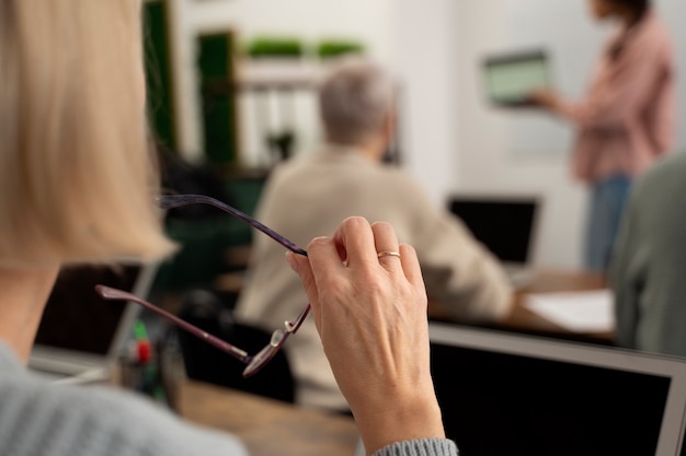 粉掌叶子发黄怎么办